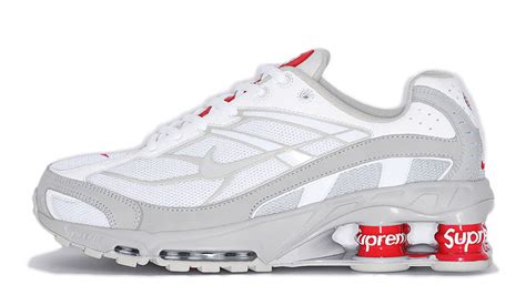 nike shox supreme weiß|supreme x shox white.